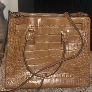 Michael Kors tote